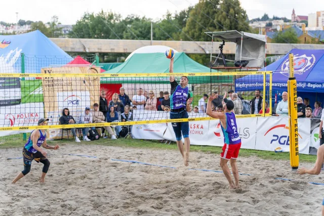 ZAKOŃCZENIE IX MISTRZOSTW POLSKI SŁUŻB MUNDUROWYCH W SIATKÓWCE PLAŻOWEJ